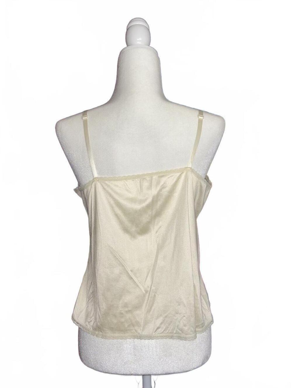 VINTAGE Vanity Fair dainty Ivory 100% Nylon cami - Picture 3 of 8